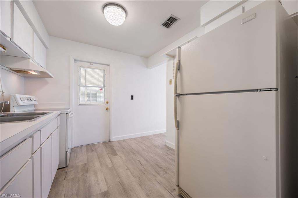 PINEWOOD CONDOMINIUM - Residential