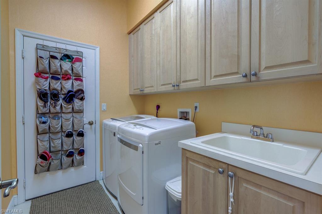 BELL TOWER PARK - Residential