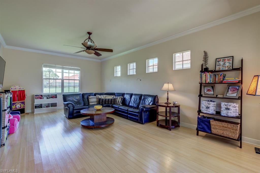 BELL TOWER PARK - Residential