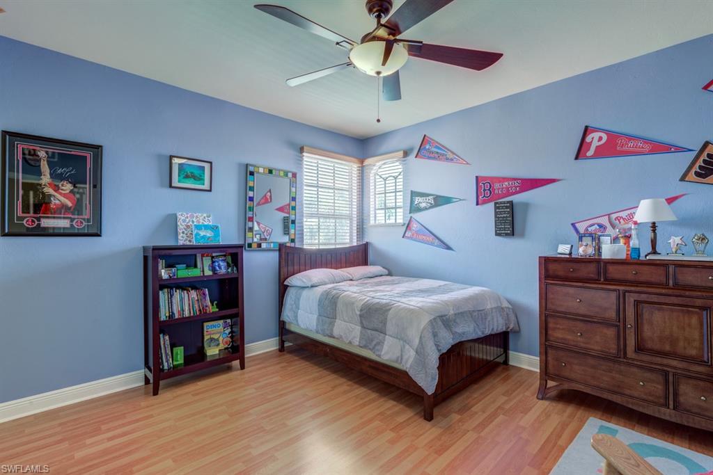 BELL TOWER PARK - Residential