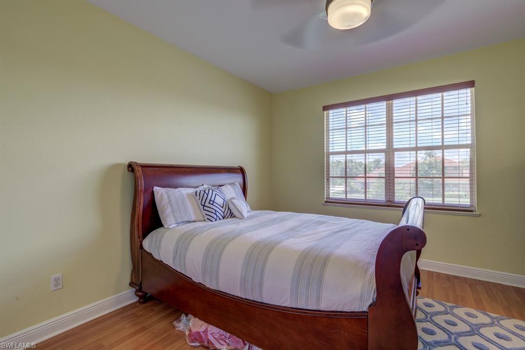 BELL TOWER PARK - Residential