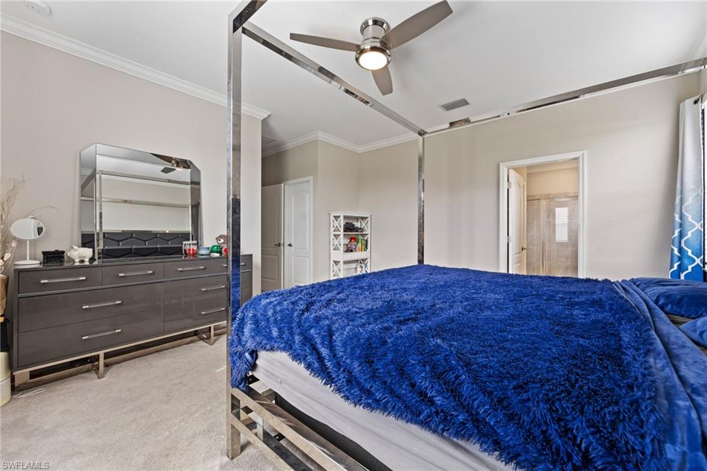 HAMPTON LAKES - Residential