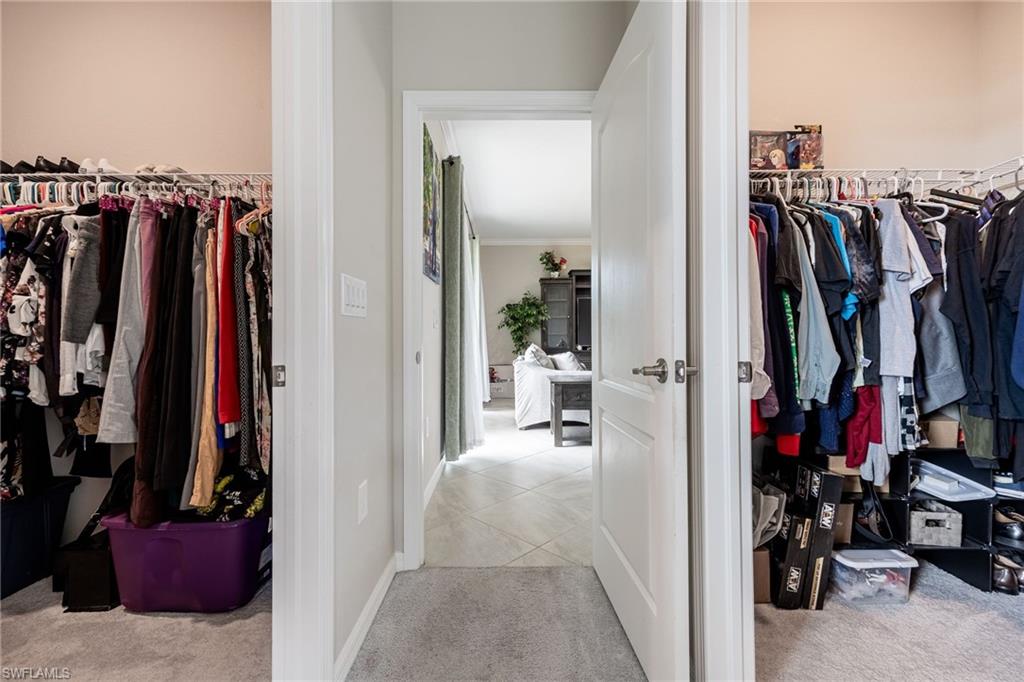 HAMPTON LAKES - Residential