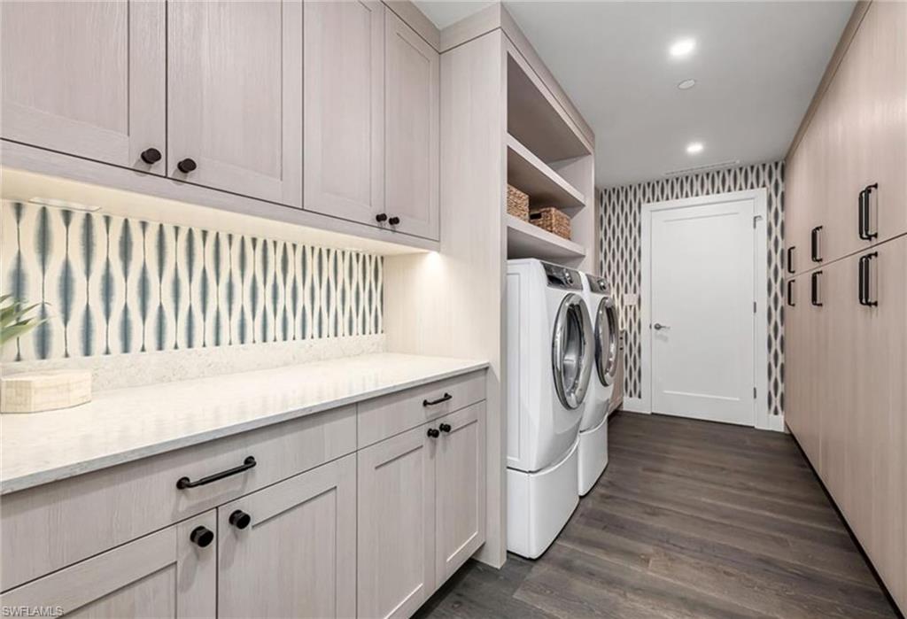 KALEA BAY TOWER 200 - Residential Lease