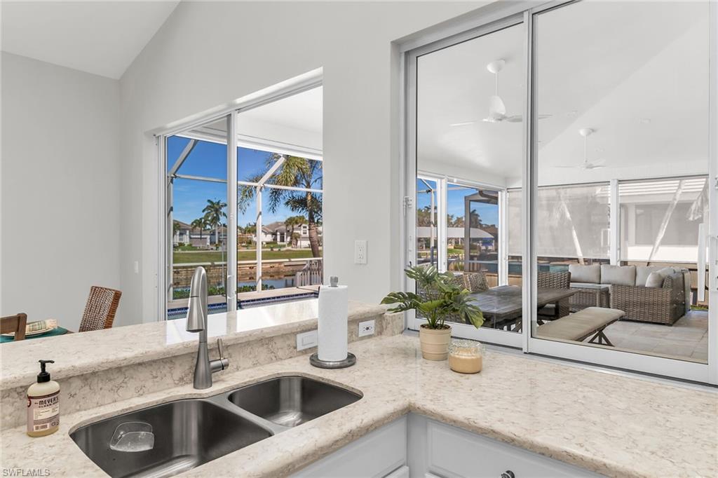 MARCO ISLAND - Residential