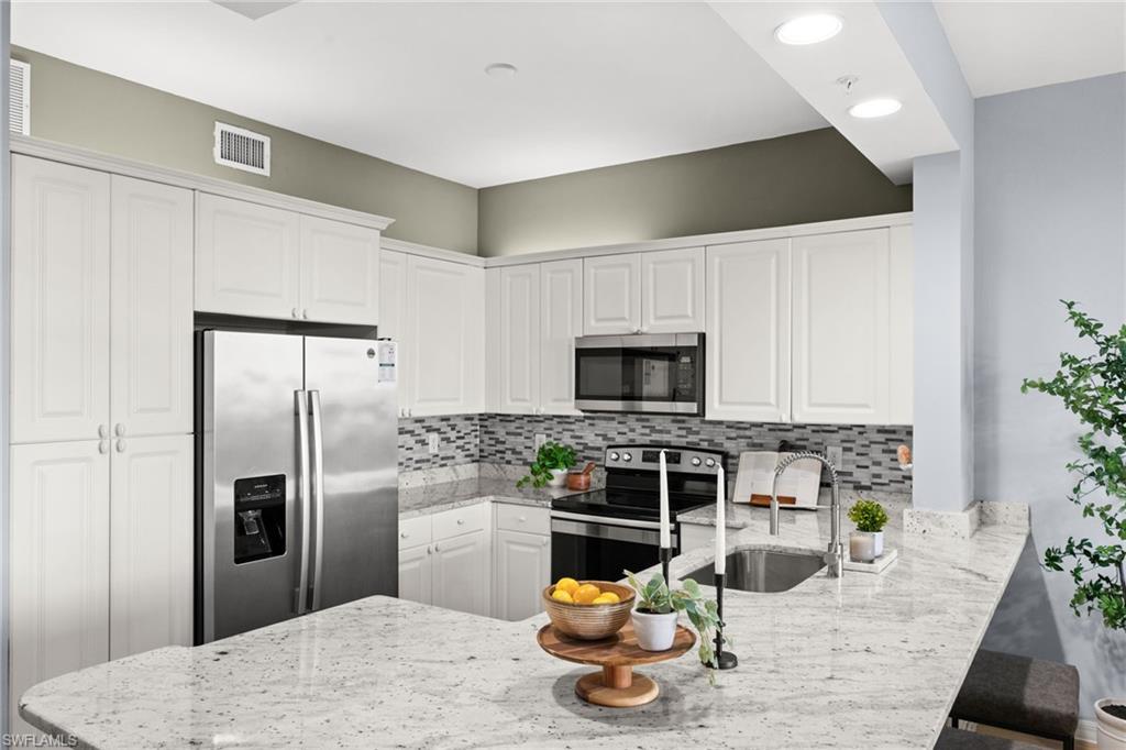 REGATTA - Residential