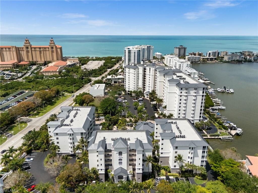 REGATTA - Residential