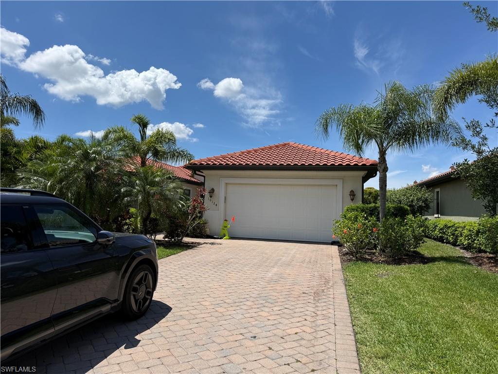 HAMPTON PARK - Residential Lease