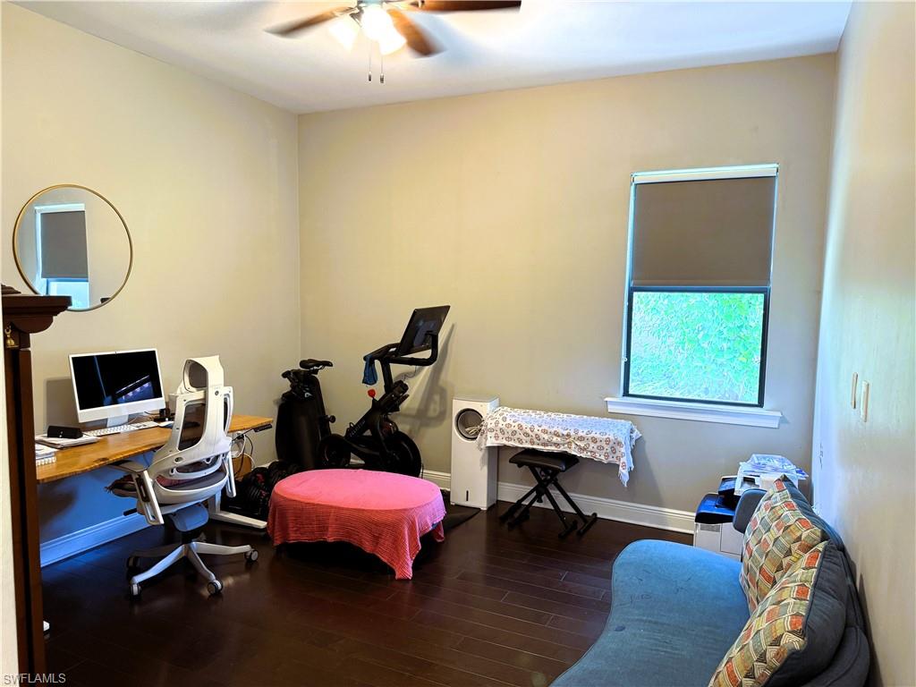 HAMPTON PARK - Residential Lease