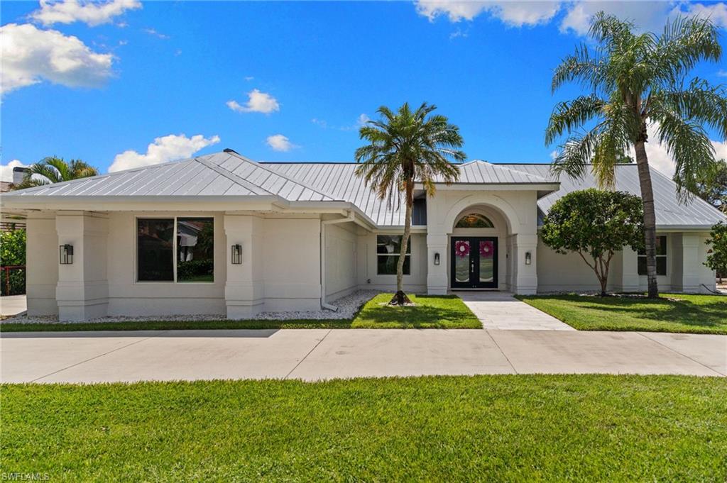 245 Monterey DR