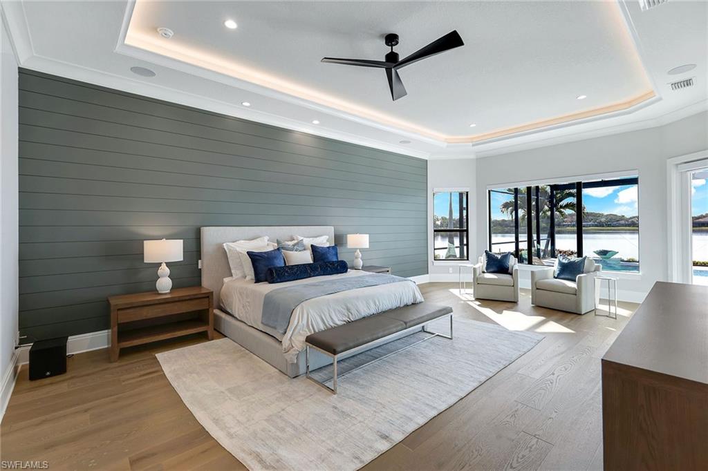 TWIN EAGLES - Residential