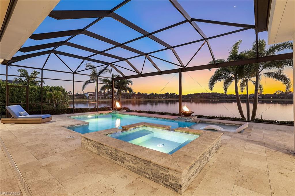 TWIN EAGLES - Residential