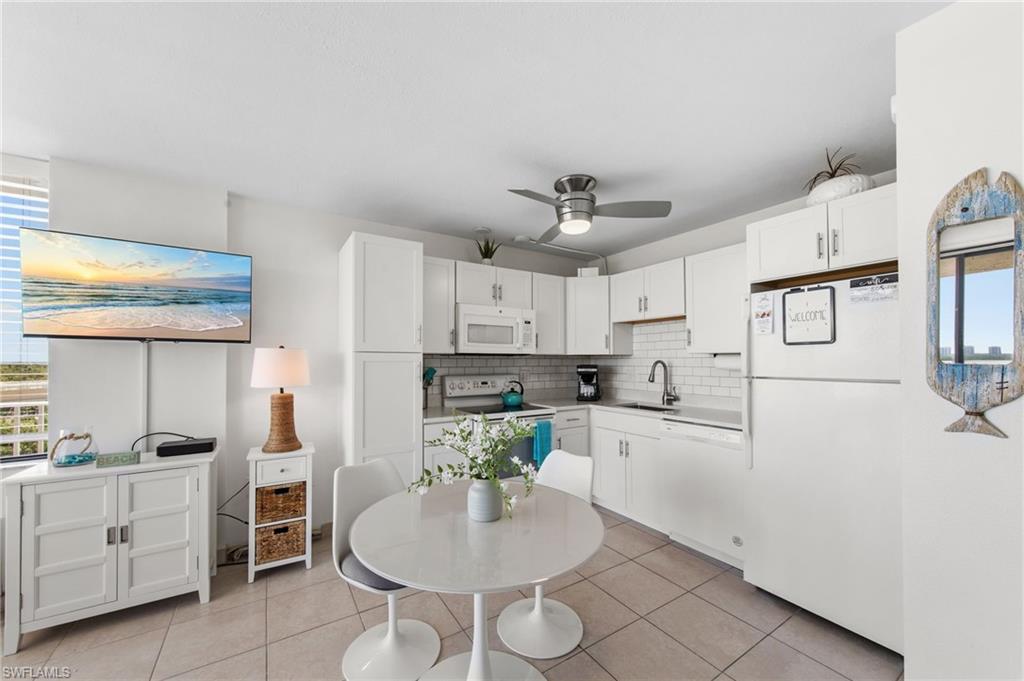 LOVERS KEY BEACH CLUB - Residential