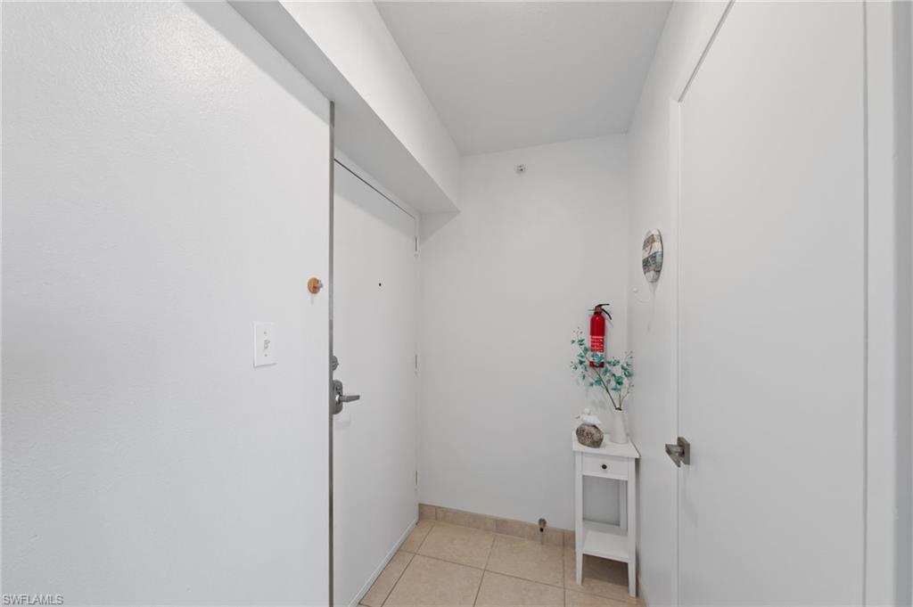 LOVERS KEY BEACH CLUB - Residential