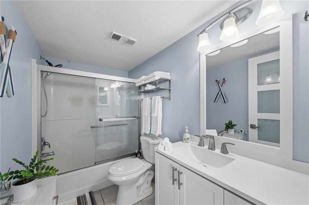 LOVERS KEY BEACH CLUB - Residential