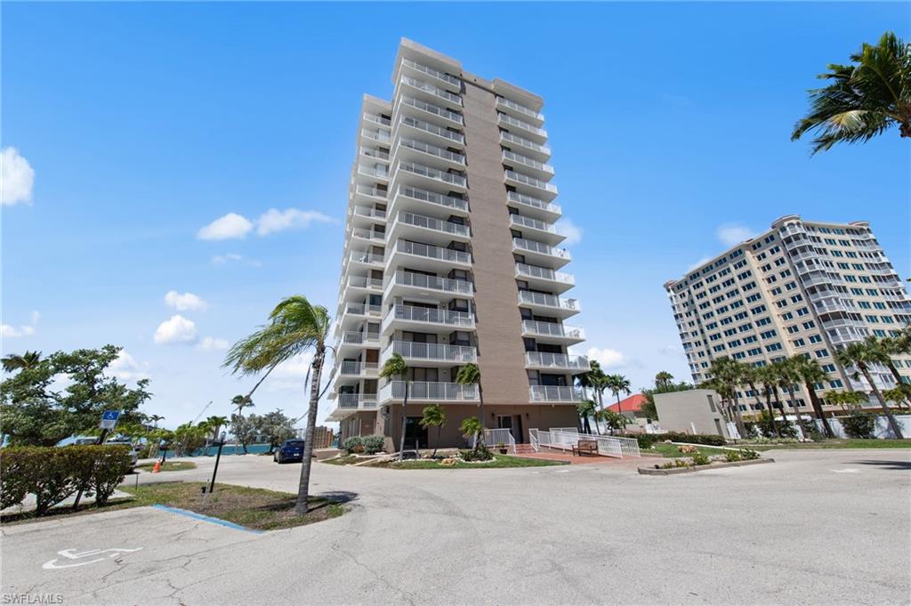 LOVERS KEY BEACH CLUB - Residential