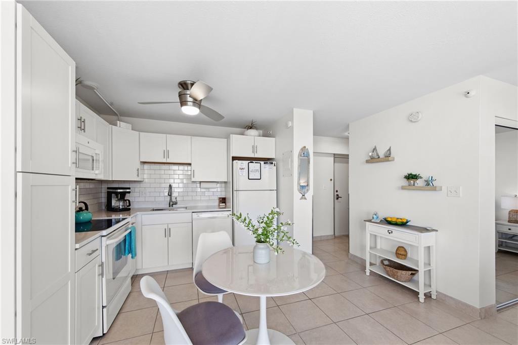 LOVERS KEY BEACH CLUB - Residential