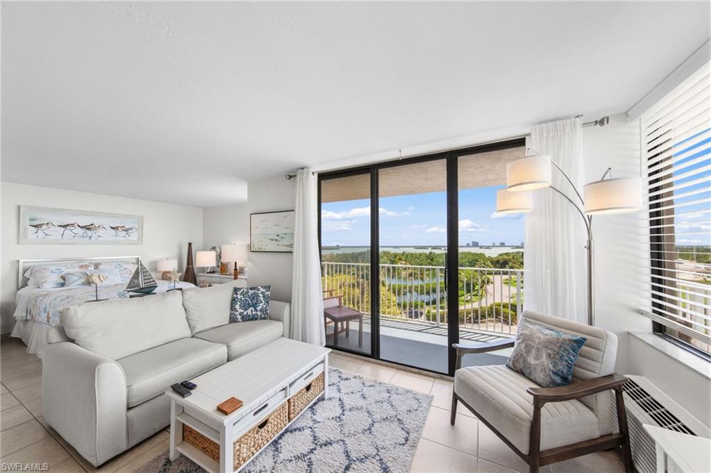 LOVERS KEY BEACH CLUB - Residential