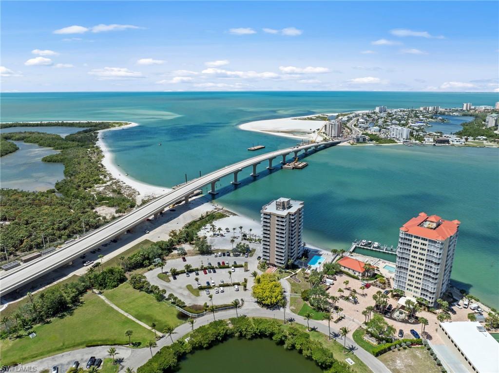 LOVERS KEY BEACH CLUB - Residential