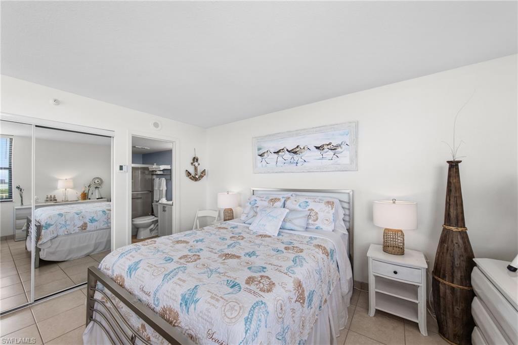 LOVERS KEY BEACH CLUB - Residential