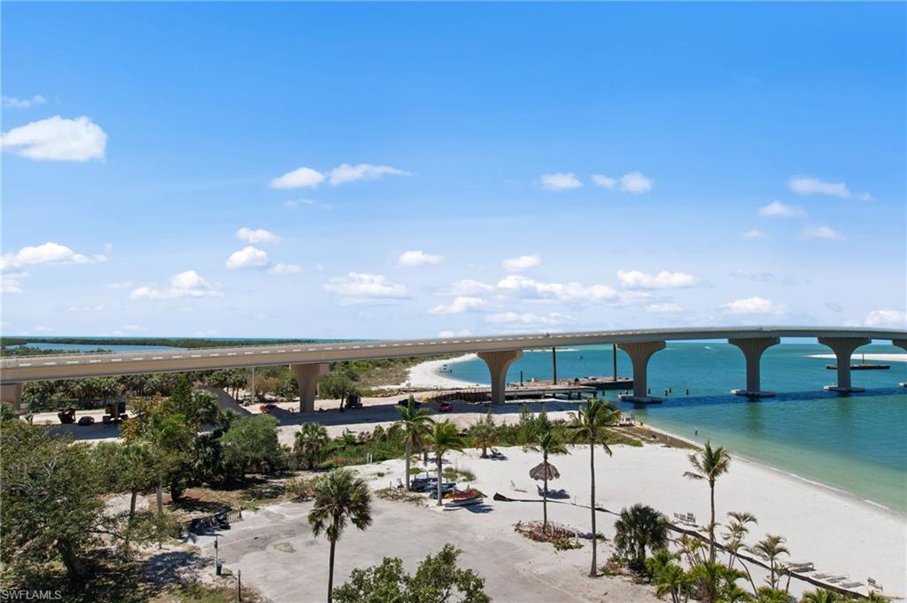 LOVERS KEY BEACH CLUB - Residential