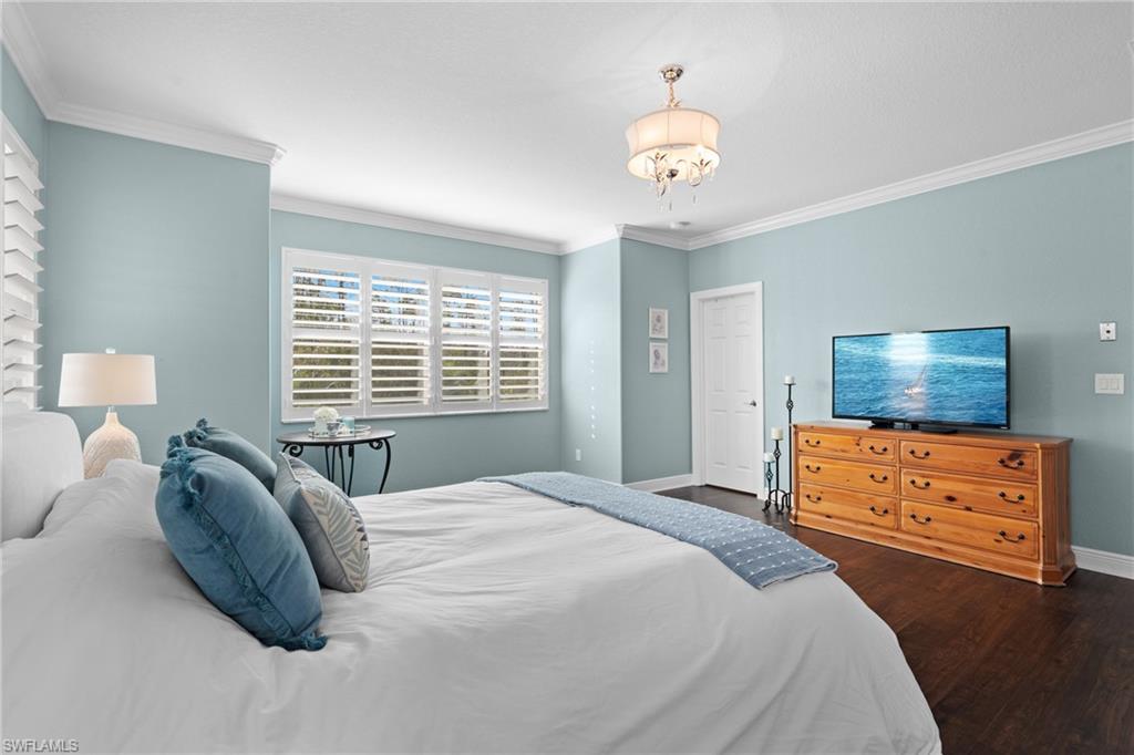 FIRANO AT NAPLES - Residential