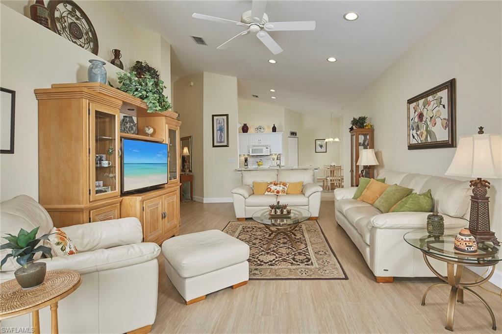 WILSHIRE PINES - Residential