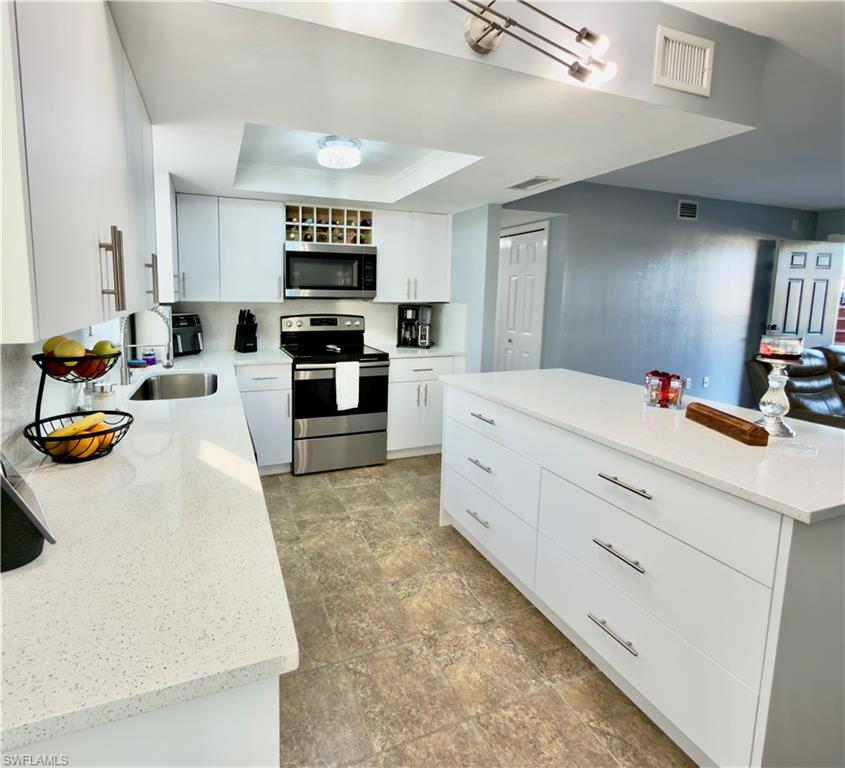 MARNOR CONDO - Residential