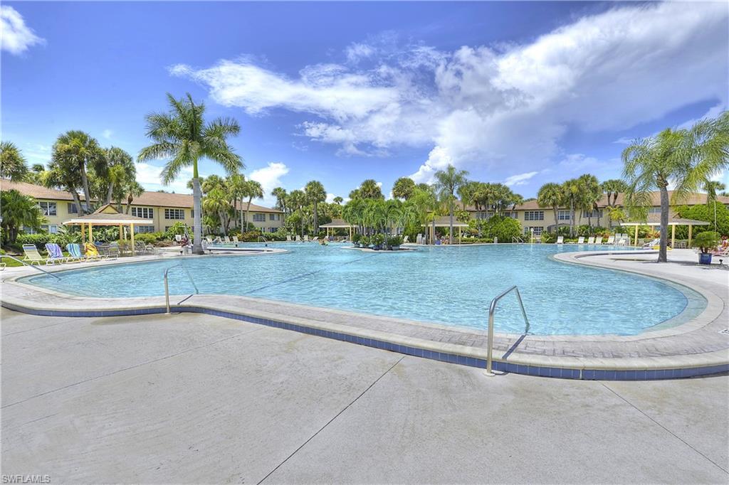 GLADES COUNTRY CLUB - Residential