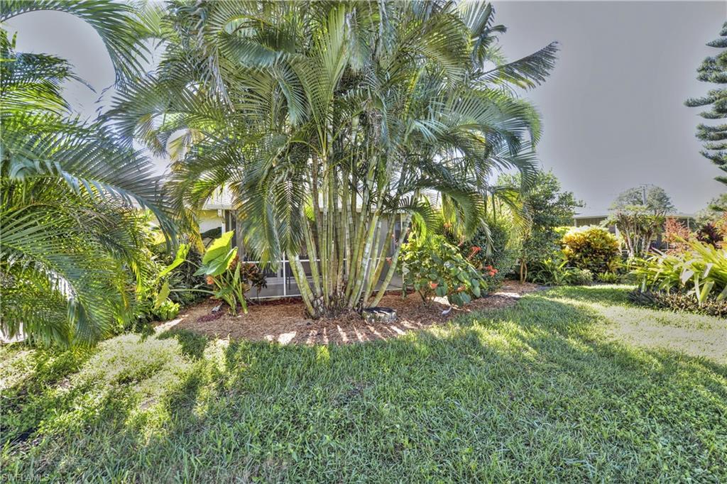 GLADES COUNTRY CLUB - Residential