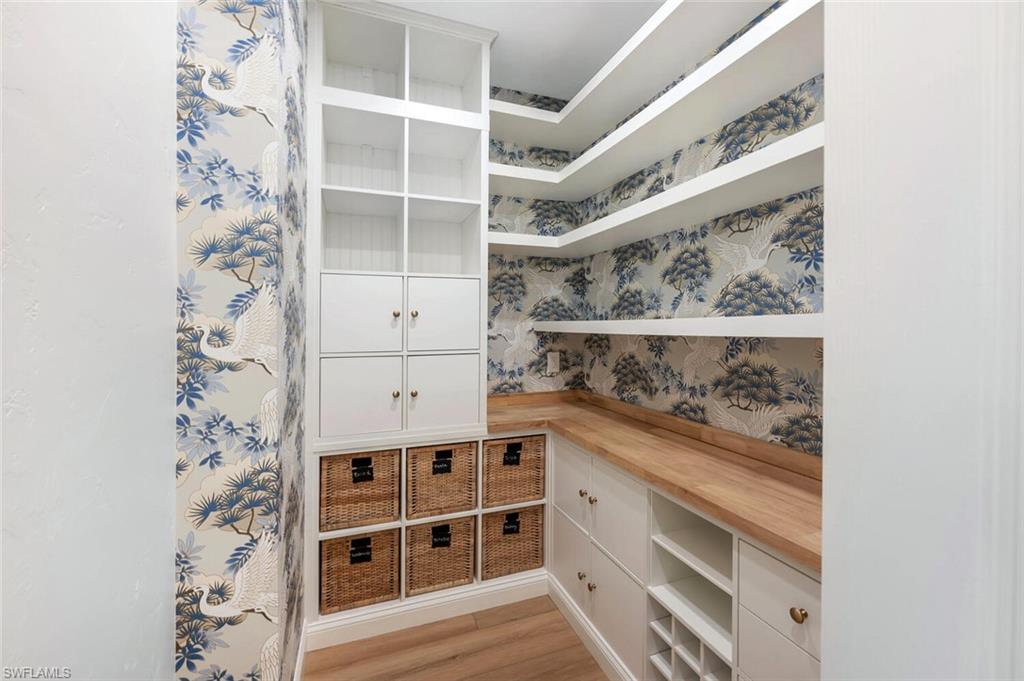 GOLDEN GATE ESTATES - Residential Lease