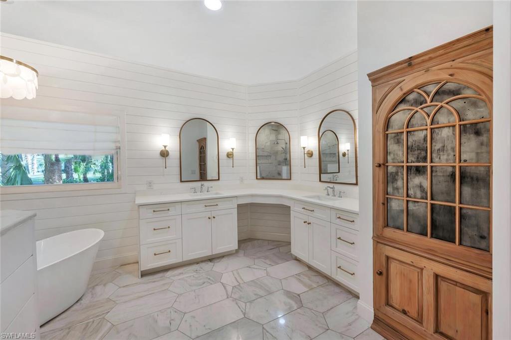 GOLDEN GATE ESTATES - Residential Lease