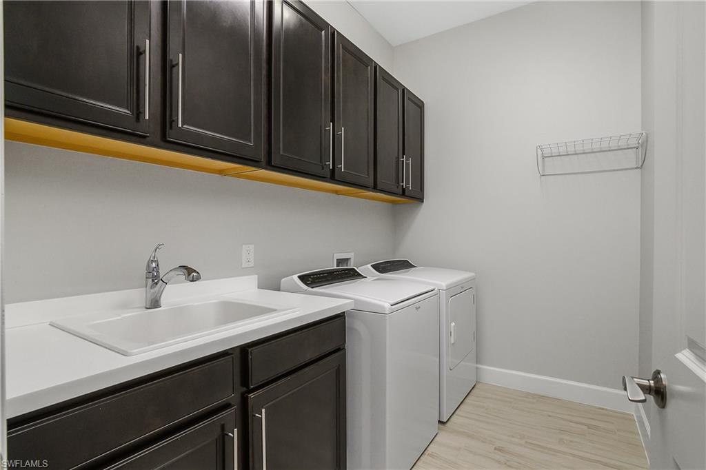 CORKSCREW SHORES - Residential