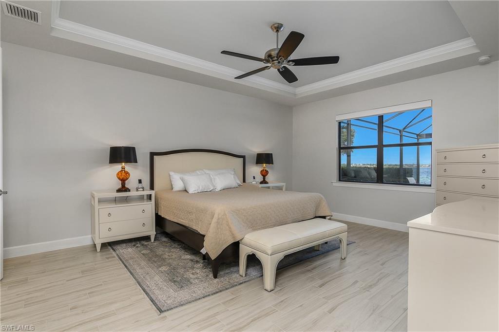 CORKSCREW SHORES - Residential