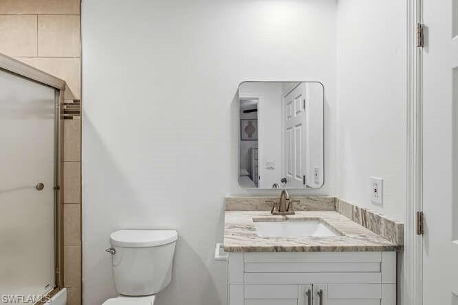 ROYAL WOODS - Residential