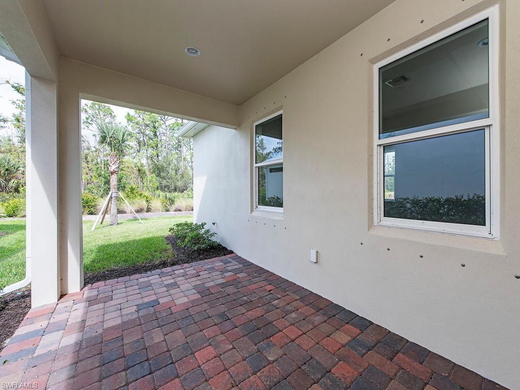 MALLARD POINT - Residential