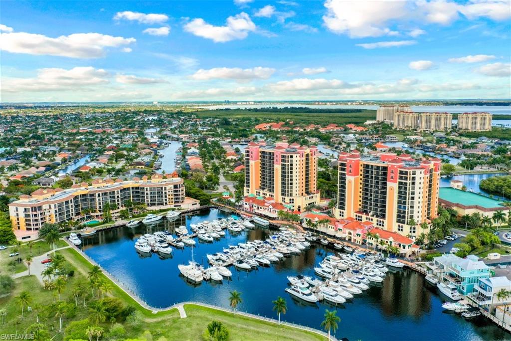 CAPE HARBOUR - Residential