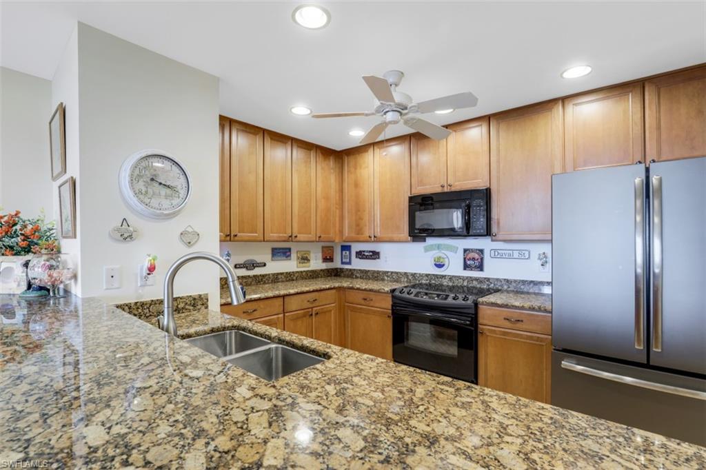 CAPE HARBOUR - Residential