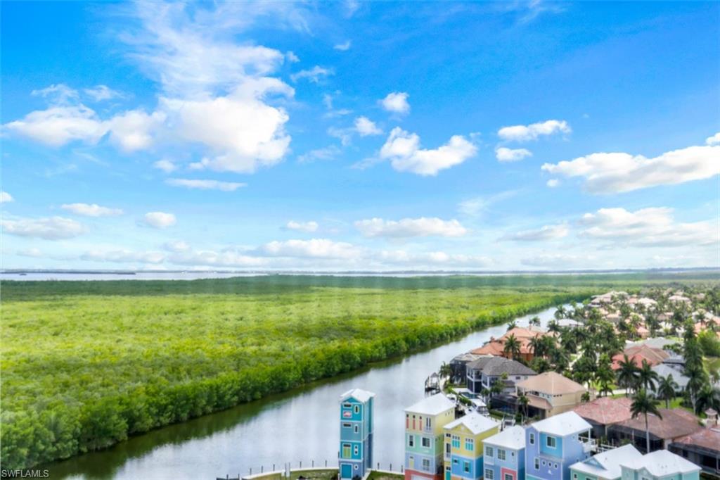 CAPE HARBOUR - Residential