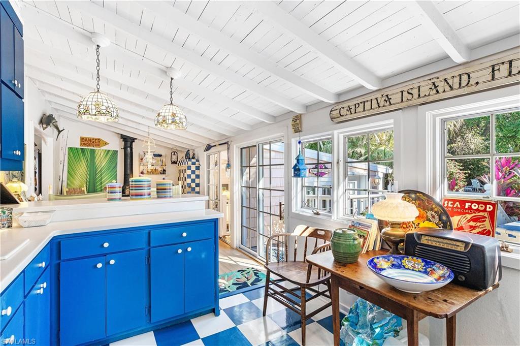 DICKEYS JOHN R SUBD - Residential