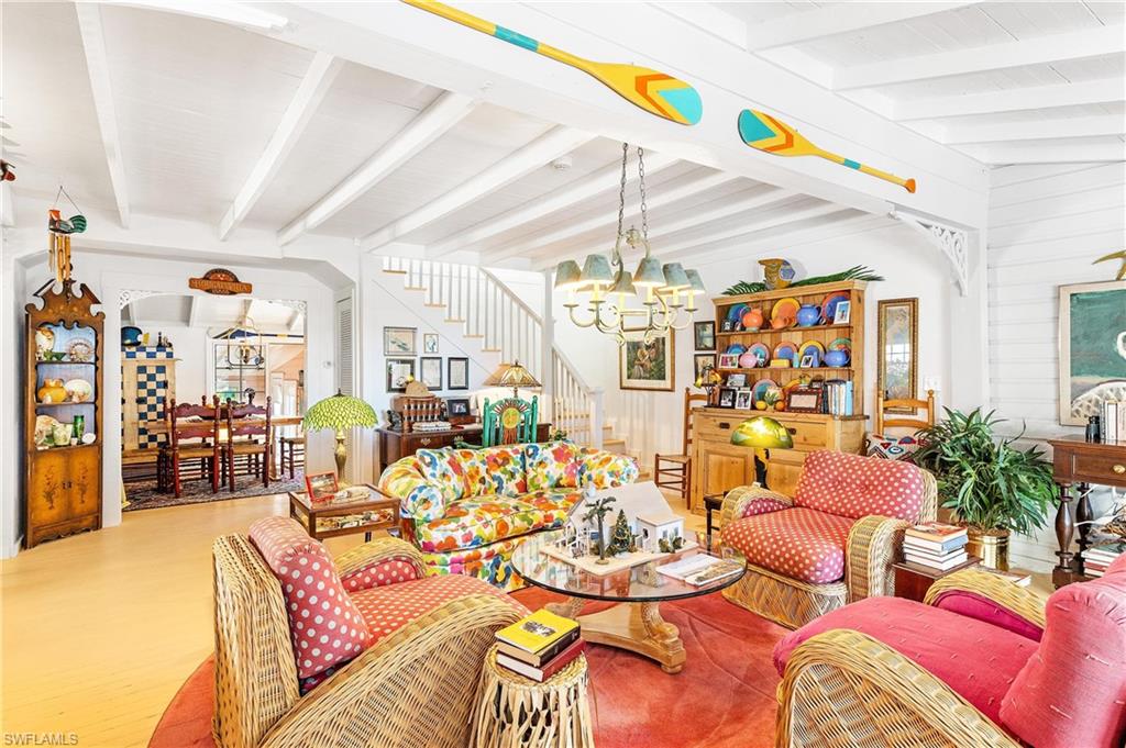 DICKEYS JOHN R SUBD - Residential