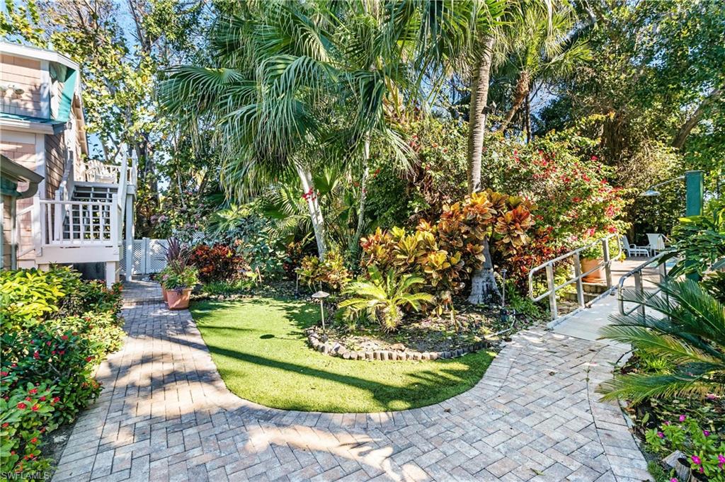 DICKEYS JOHN R SUBD - Residential