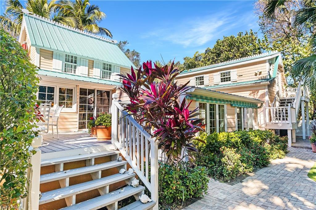 DICKEYS JOHN R SUBD - Residential