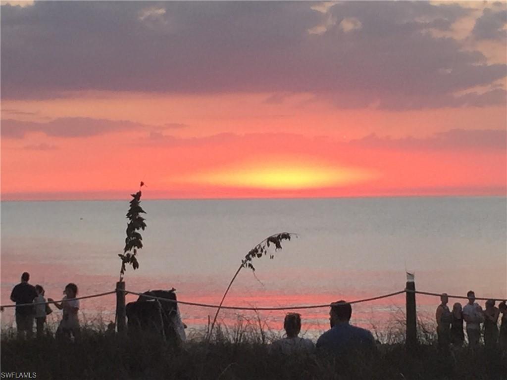 DICKEYS JOHN R SUBD - Residential