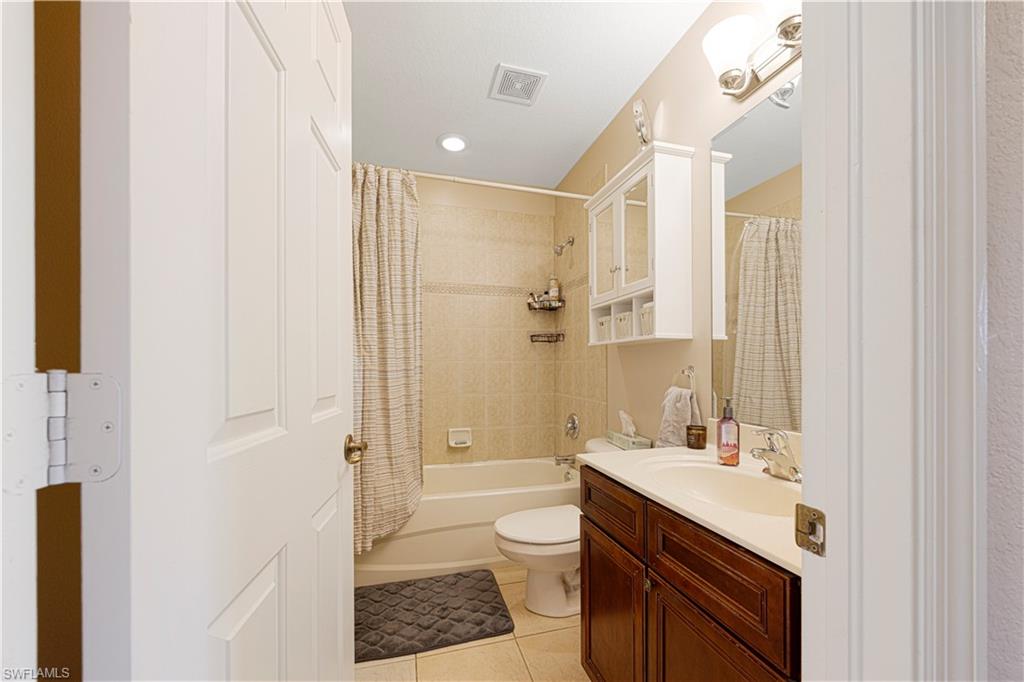 COLONNADE AT FORUM - Residential