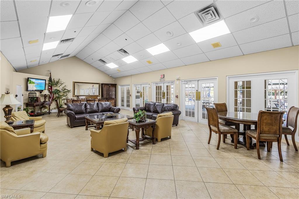 PINE LAKES COUNTRY CLUB - Residential