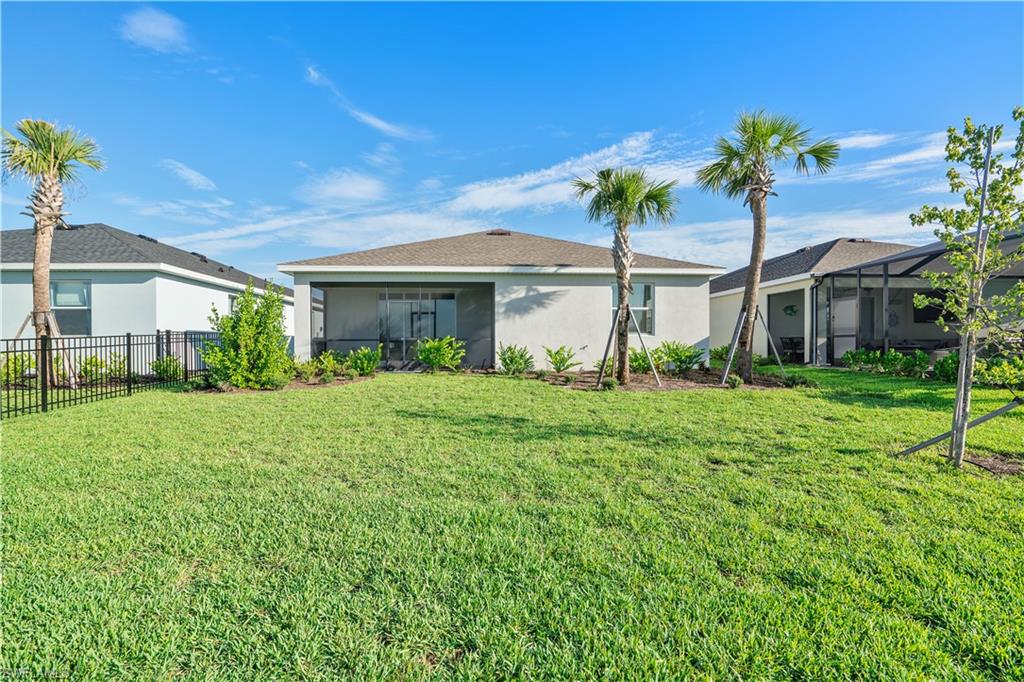 TRAILS EDGE - Residential Lease