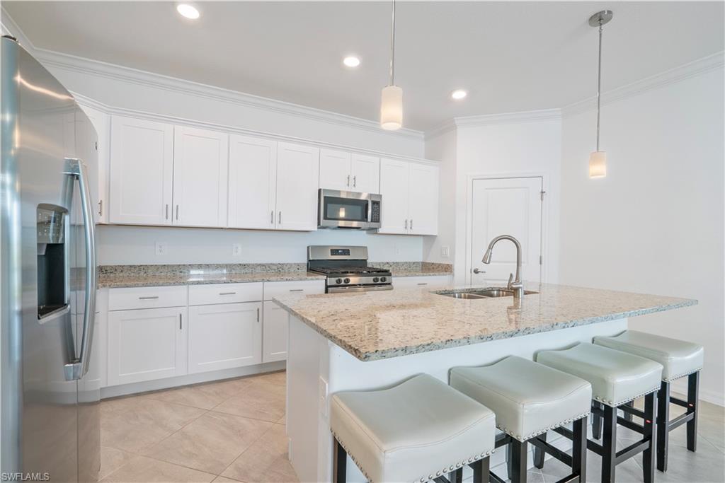 TRAILS EDGE - Residential Lease