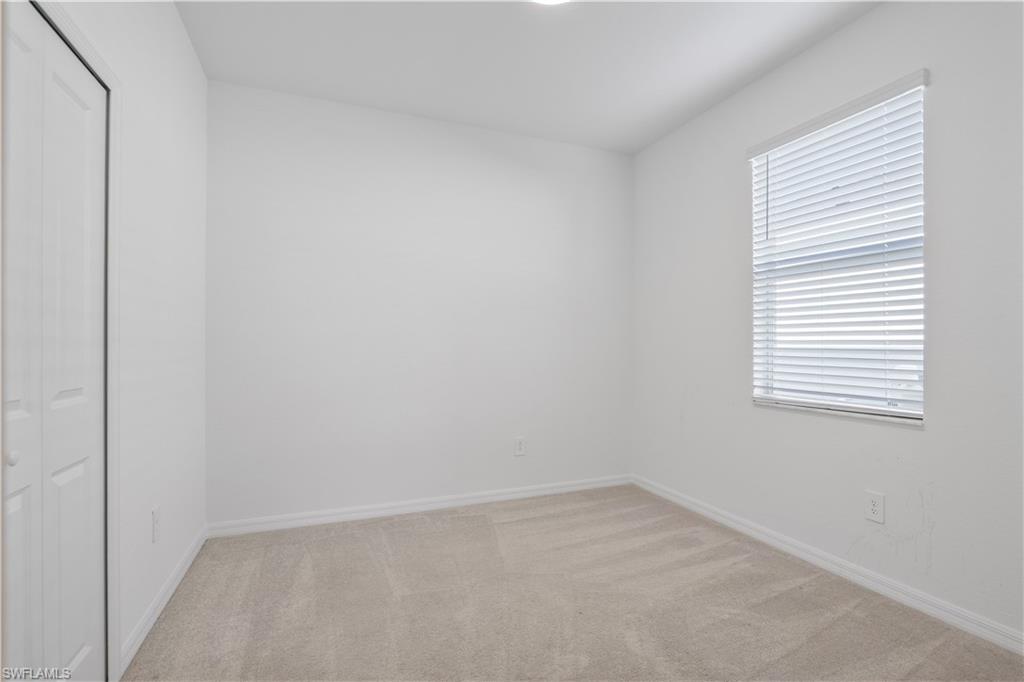 TRAILS EDGE - Residential Lease