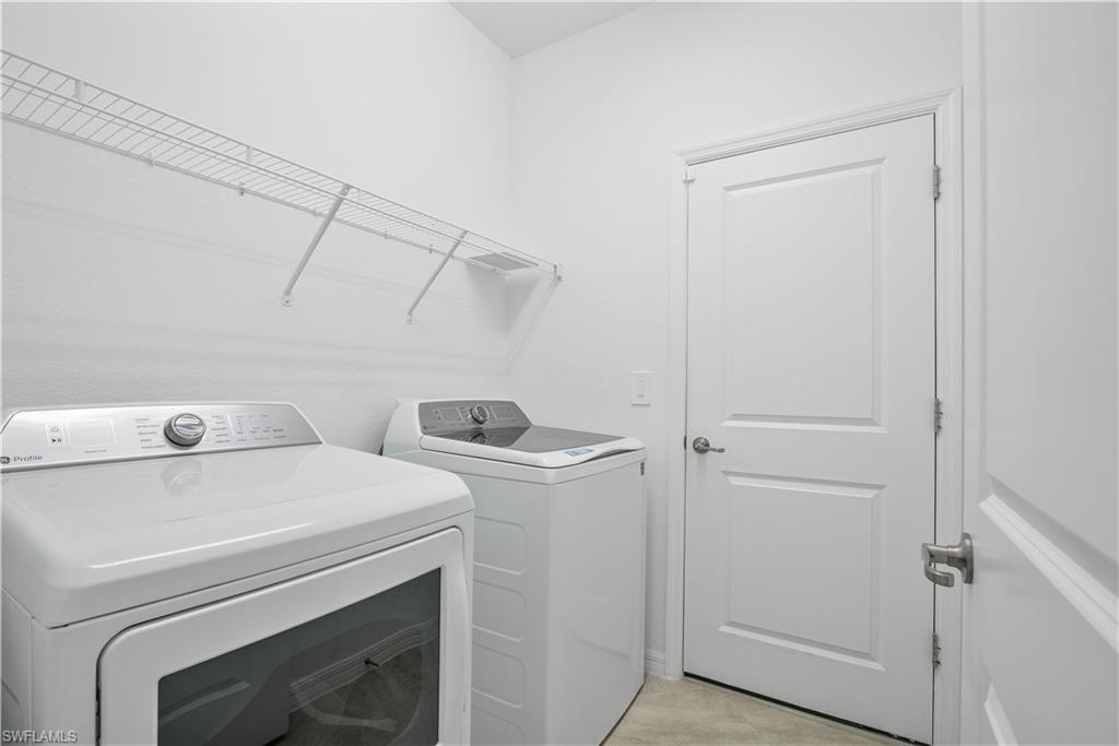 TRAILS EDGE - Residential Lease